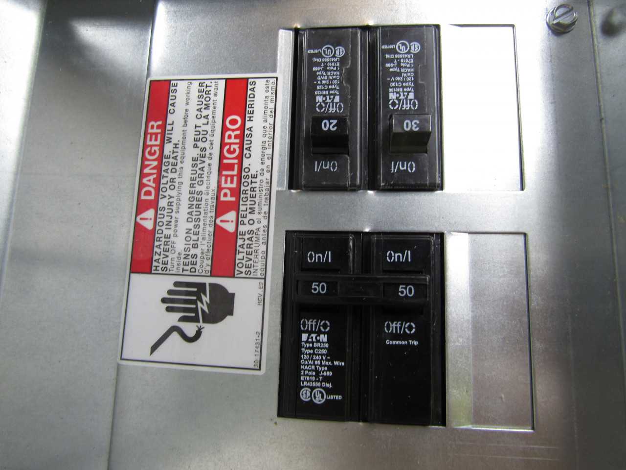 Quantity 2 of Eaton CHM9N9NKNS Main Breaker Panel Type 125A - ELECTRICAL COMPONENTS