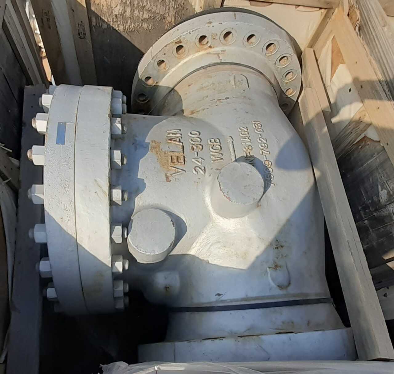 Velan 24IN Check Valve - CHECK VALVE