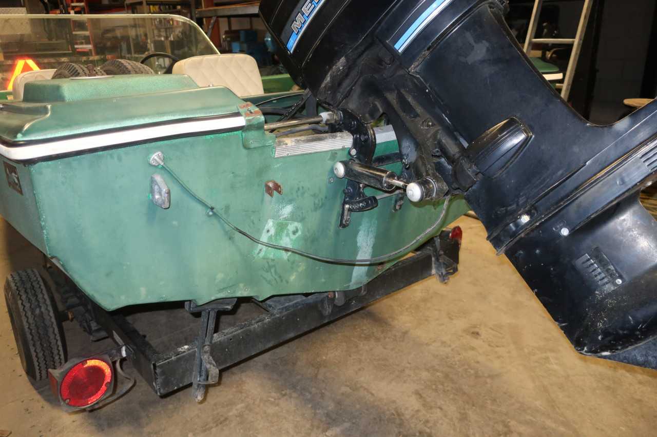MERCURY FISHING BOAT W/ MERCURY 70HP OUTBOARD MOTOR