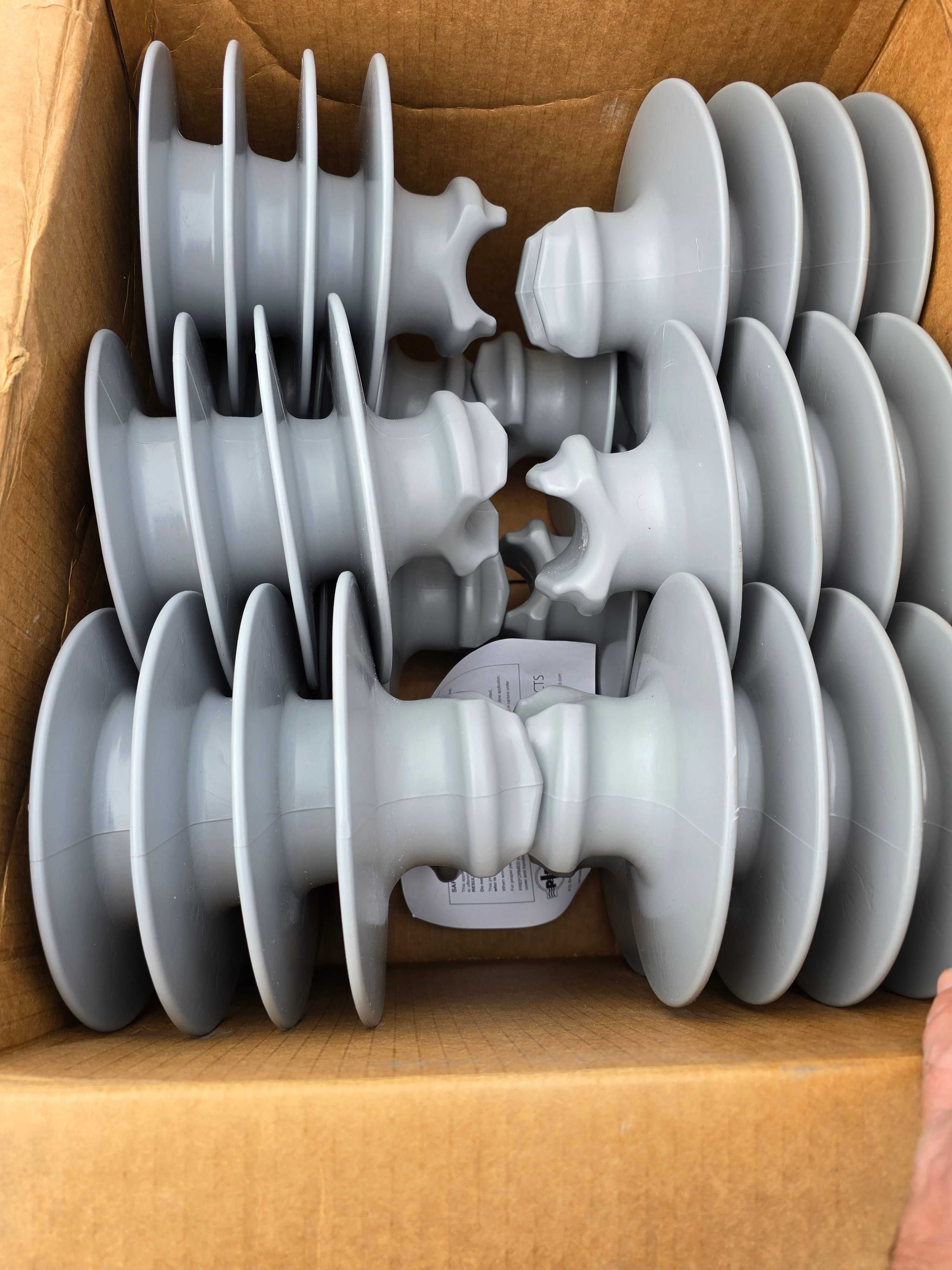 LOT OF 2 BOXES OF PREFORMED 35 KV NECK TIE TOPS - ELECTRICAL COMPONENTS