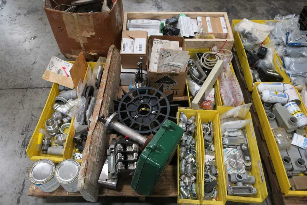 2 PALLETS OF ASSORTED CONDUIT - CONDUIT FITTING