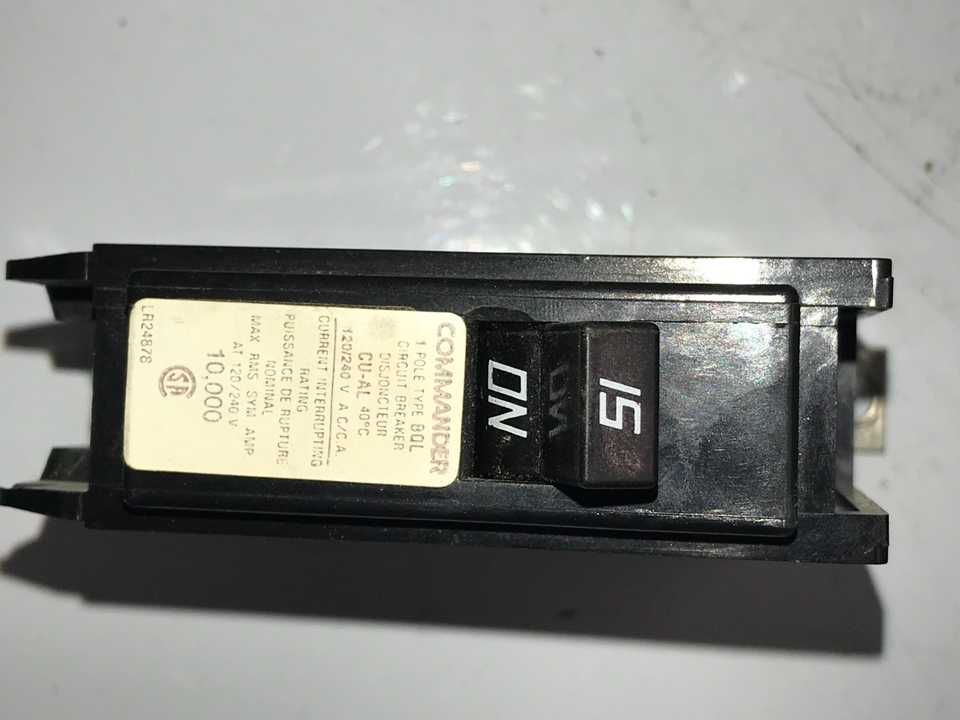 COMMANDER 15A TYPE BQL 1 POLE CIRCUIT BREAKER (QTY 79) - MISCELLANEOUS
