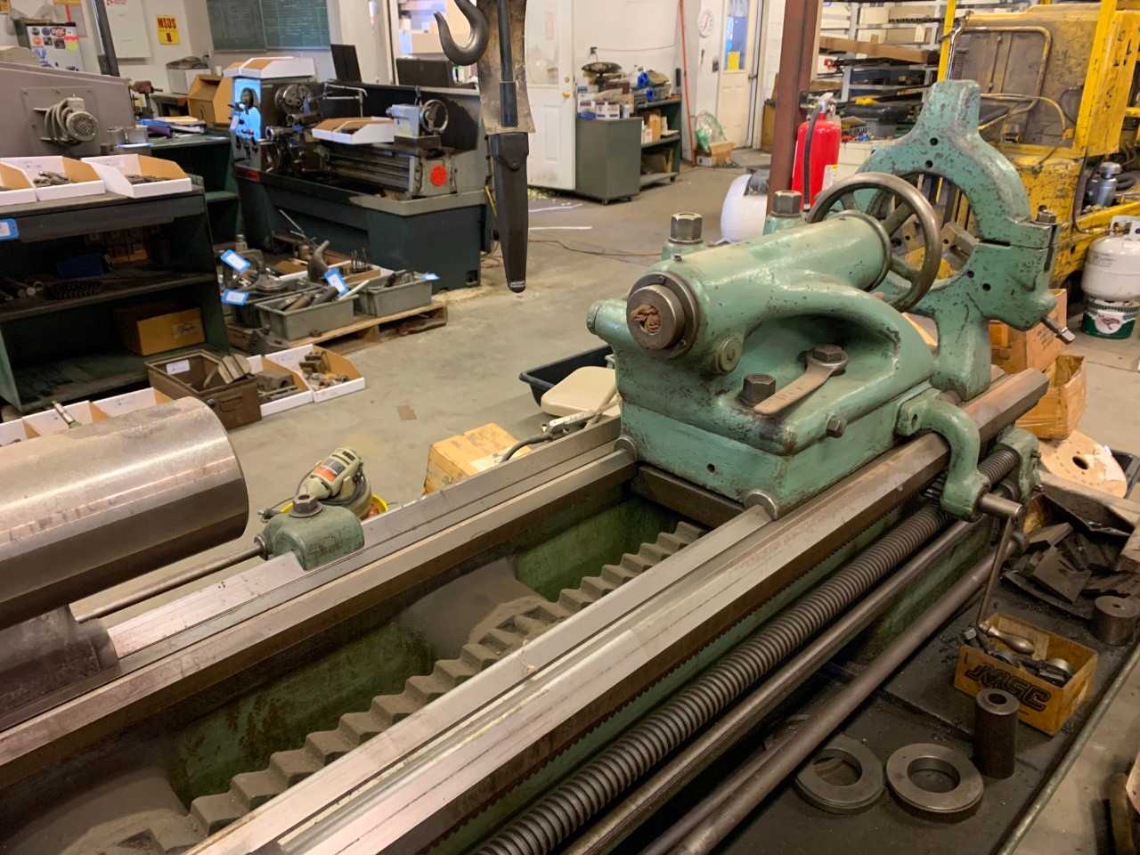 American Engine Lathe 24" X 120" - LATHES