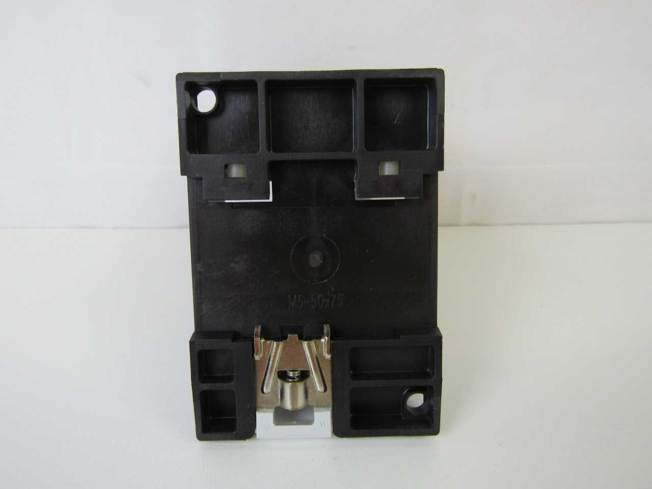 Quantity of 18x XTOBXDIND Relays - ELECTRICAL COMPONENTS