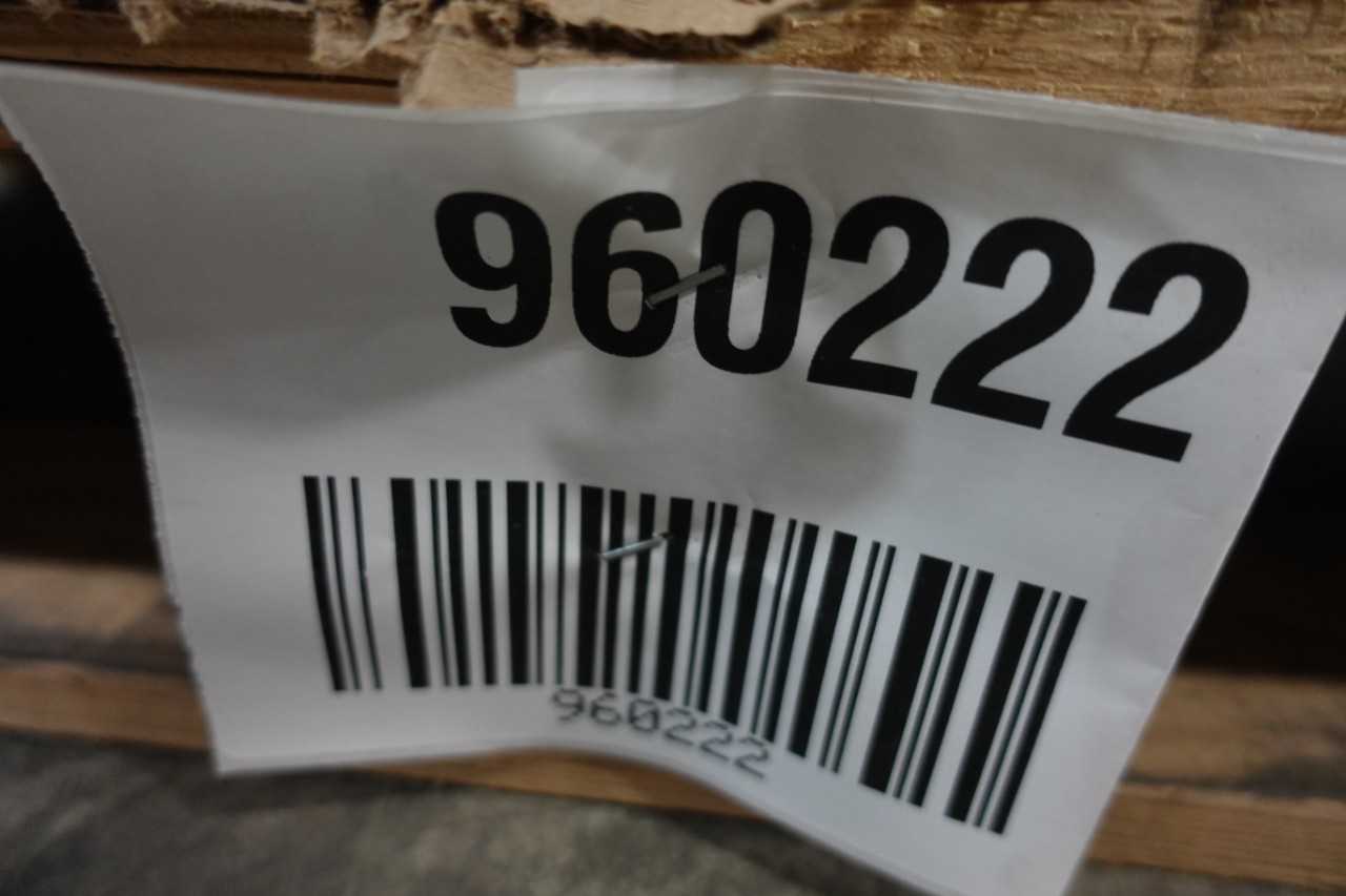 PALLET OF ASSORTED LIGHT CURTAINS - LIGHTING