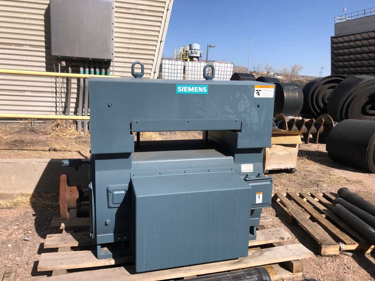 2012 Siemens 750 HP Induction Motor (Unused) - ELECTRIC MOTORS