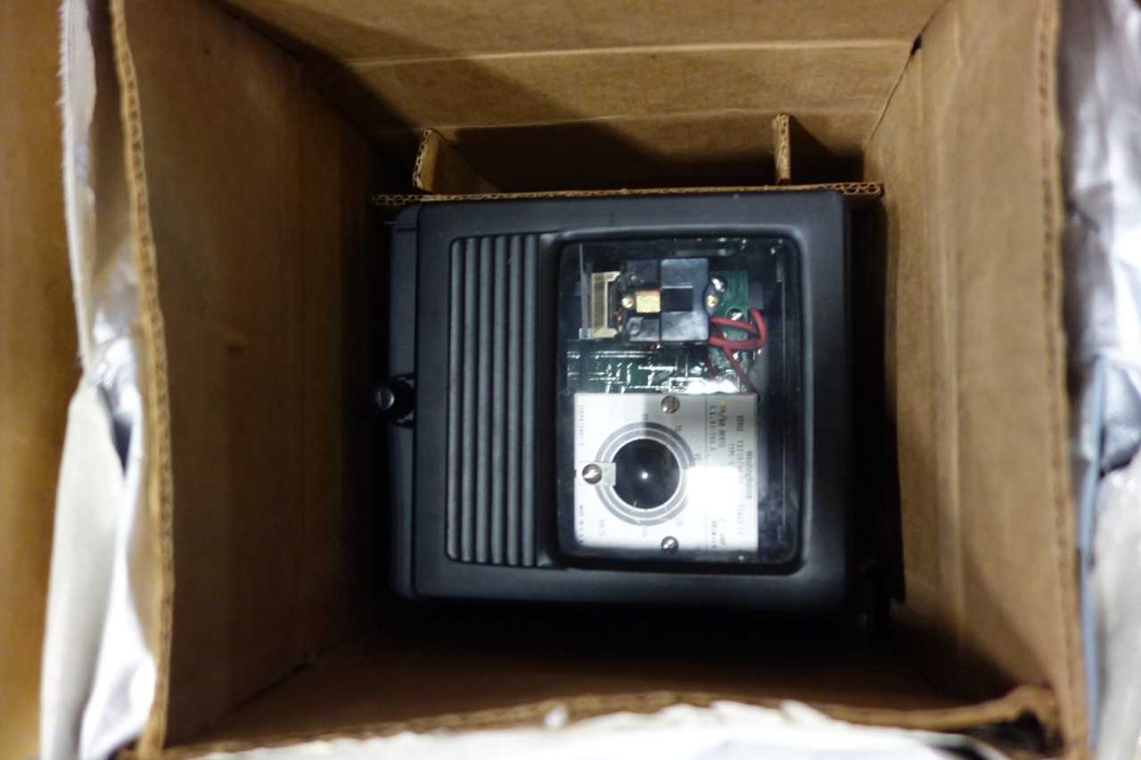 5 PALLETS OF ASSORTED ELECTRICAL - ELECTRICAL COMPONENTS