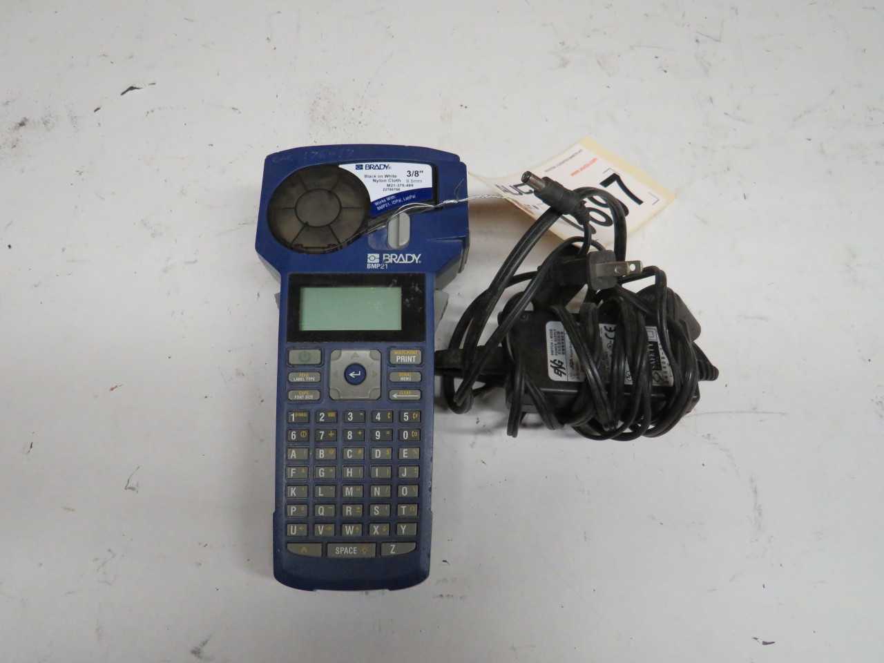 BRADY BMP21 BLACK ON WHITE 3/8" NYLON CLOTH M21-375-499 HANDHELD LABELER - ELECTRIC POWER TOOLS
