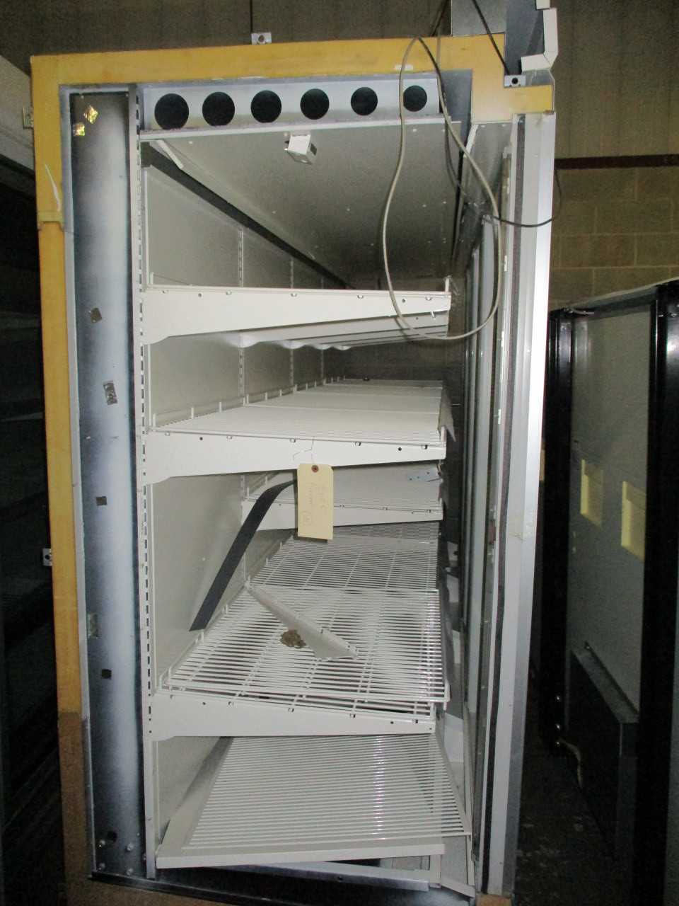 AHT Vento Freeze 3125 4 Door Freezer (PARTS) - FOOD & BEVERAGE