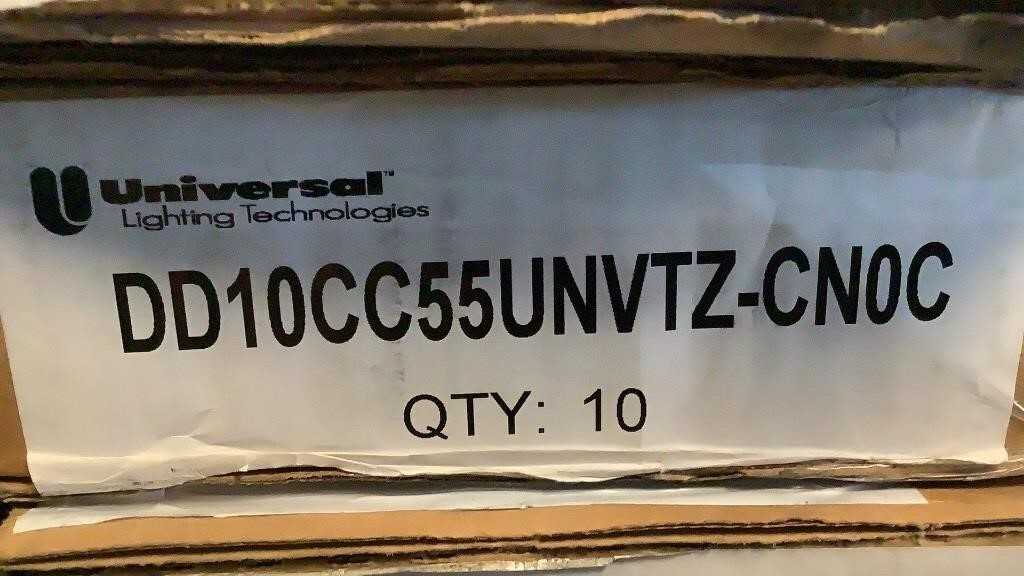 (Approximately 45) Assorted LED Drivers Everline D15CC55UNVPW-C010C, D21CC80347TZ-DN0C, D10CC55UNVTZ-CN0C - LIGHTING
