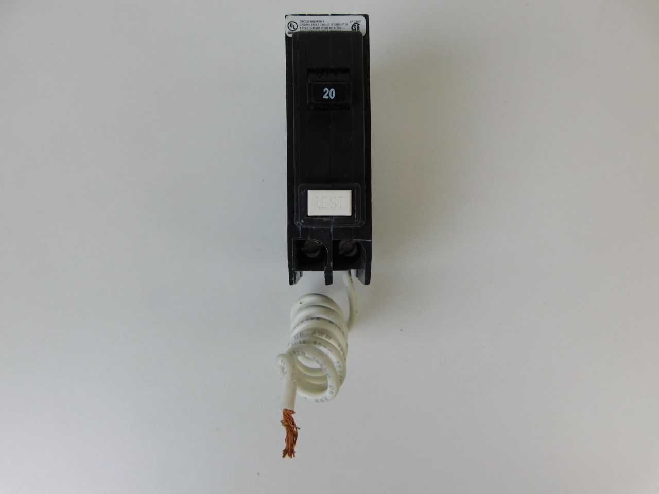 Quantity of 2x QBHGF1020 1P 20A 120/240V MCB/Residential Circuit Breakers - CIRCUIT BREAKERS