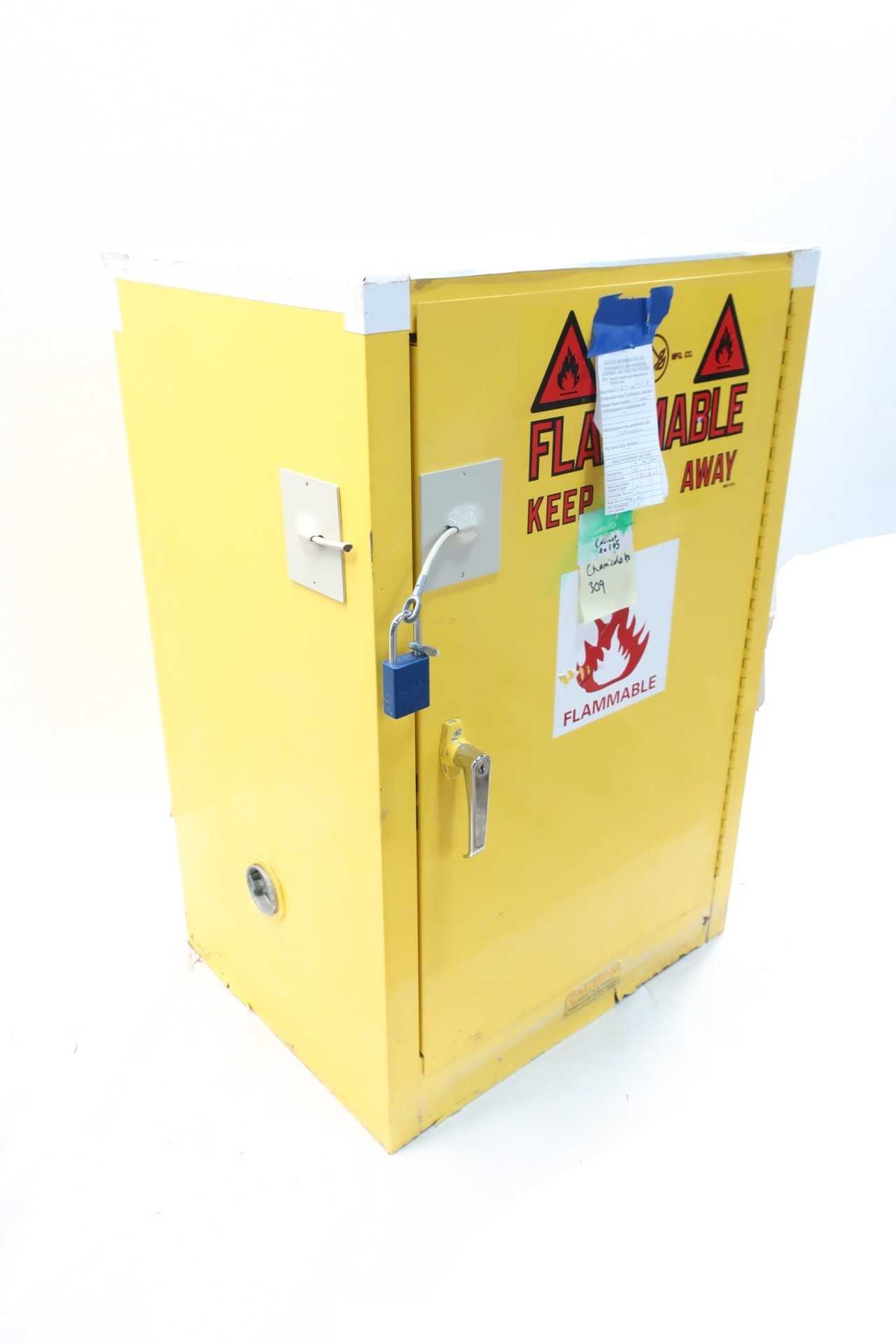 JUSTRITE AUTOMATIC FLAMMABLE LIQUID STORAGE CABINET - TOOL STORAGE
