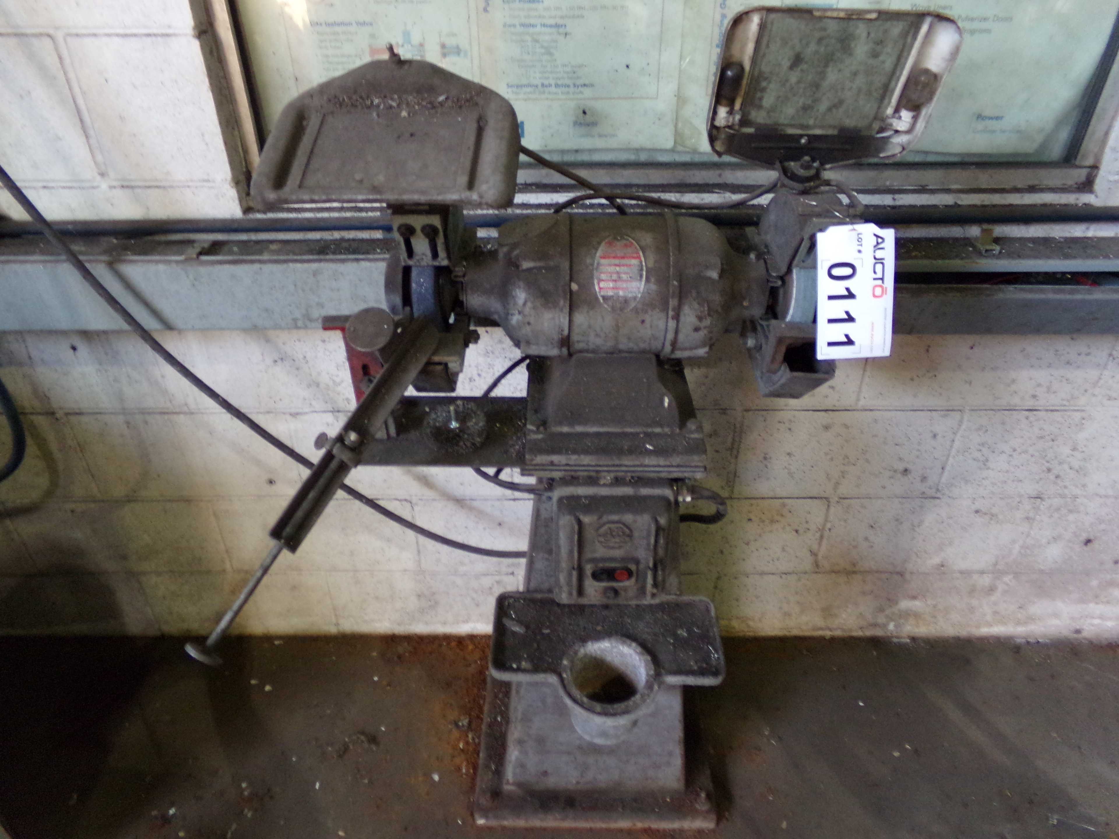 Cincinnati 109 Grinder - GRINDING MACHINES