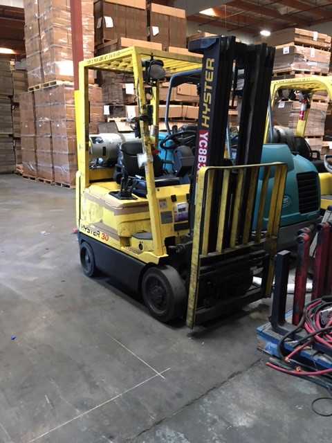 2005 Hyster S30XM LP sitdown counterbalance, Downey, CA - FORKLIFTS