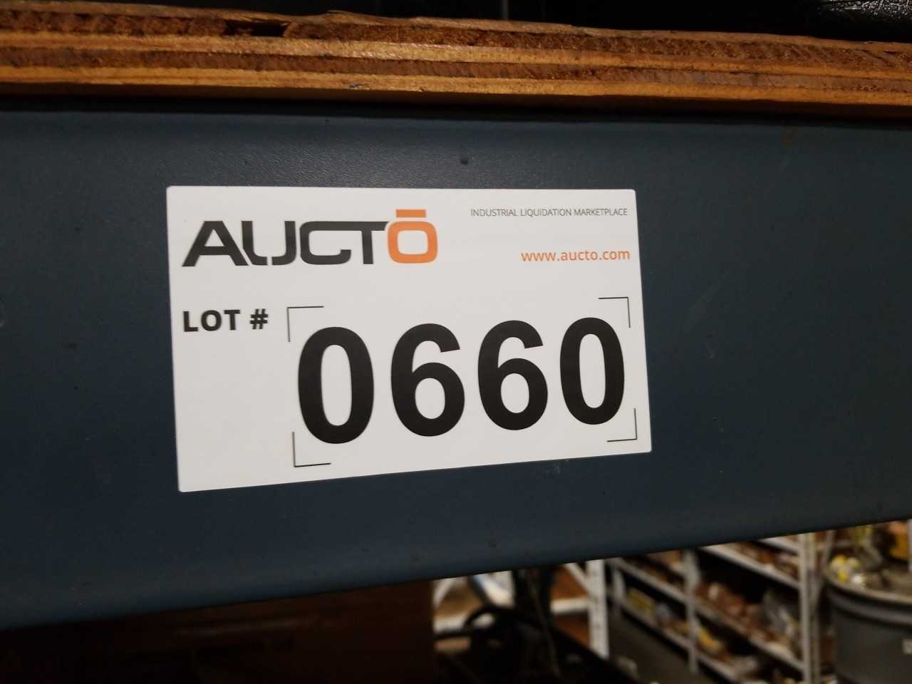 CONTENTS OF 6 SECTIONS OF PALLET RACKING - MISCELLANEOUS