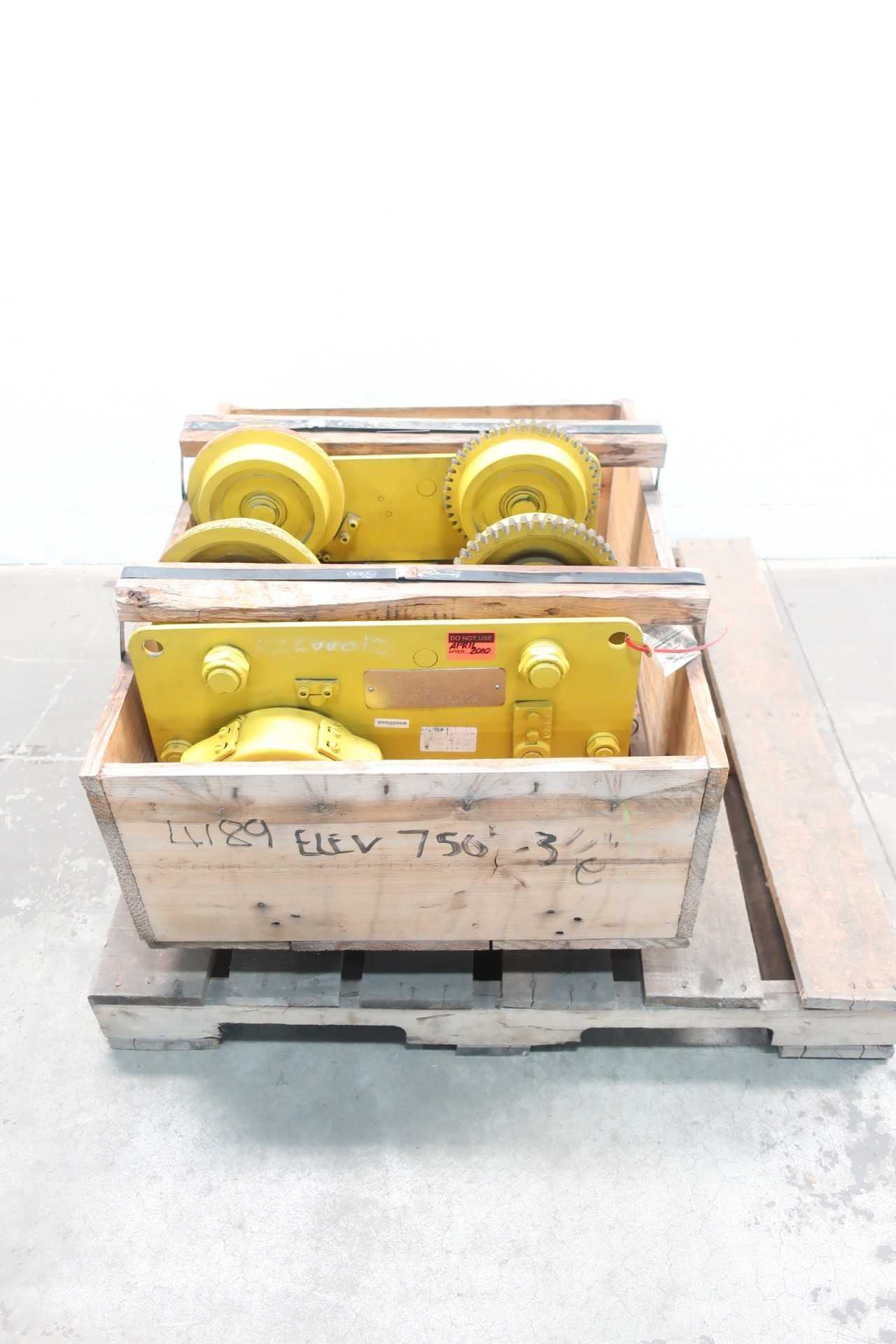BUDGIT 3 TON MANUAL CHAIN HOIST W/ LOADING TROLLEY HOISTING AND RIGGING - LIFTING EQUIPMENT BUDGIT 3 TON MANUAL CHAIN HOIST W/ LOADING TROLLEY HOISTING AND RIGGING - LIFTING EQUIPMENT