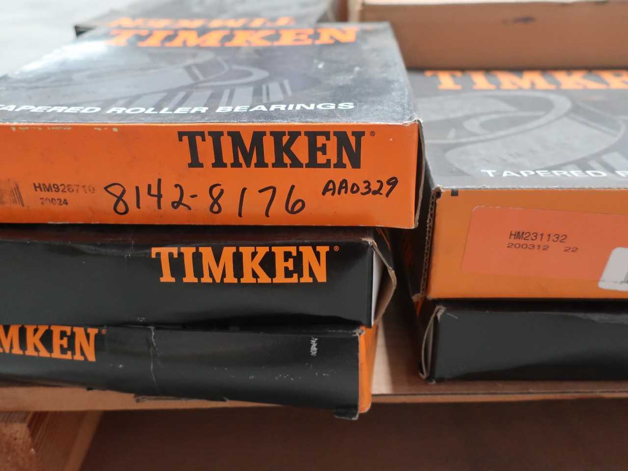 1 PALLET OF ASSORTED BEARINGS - BEARINGS
