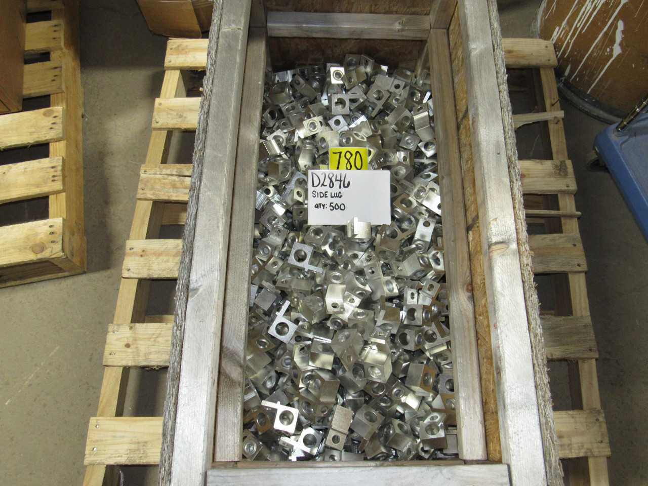 Lugs - ELECTRICAL COMPONENTS
