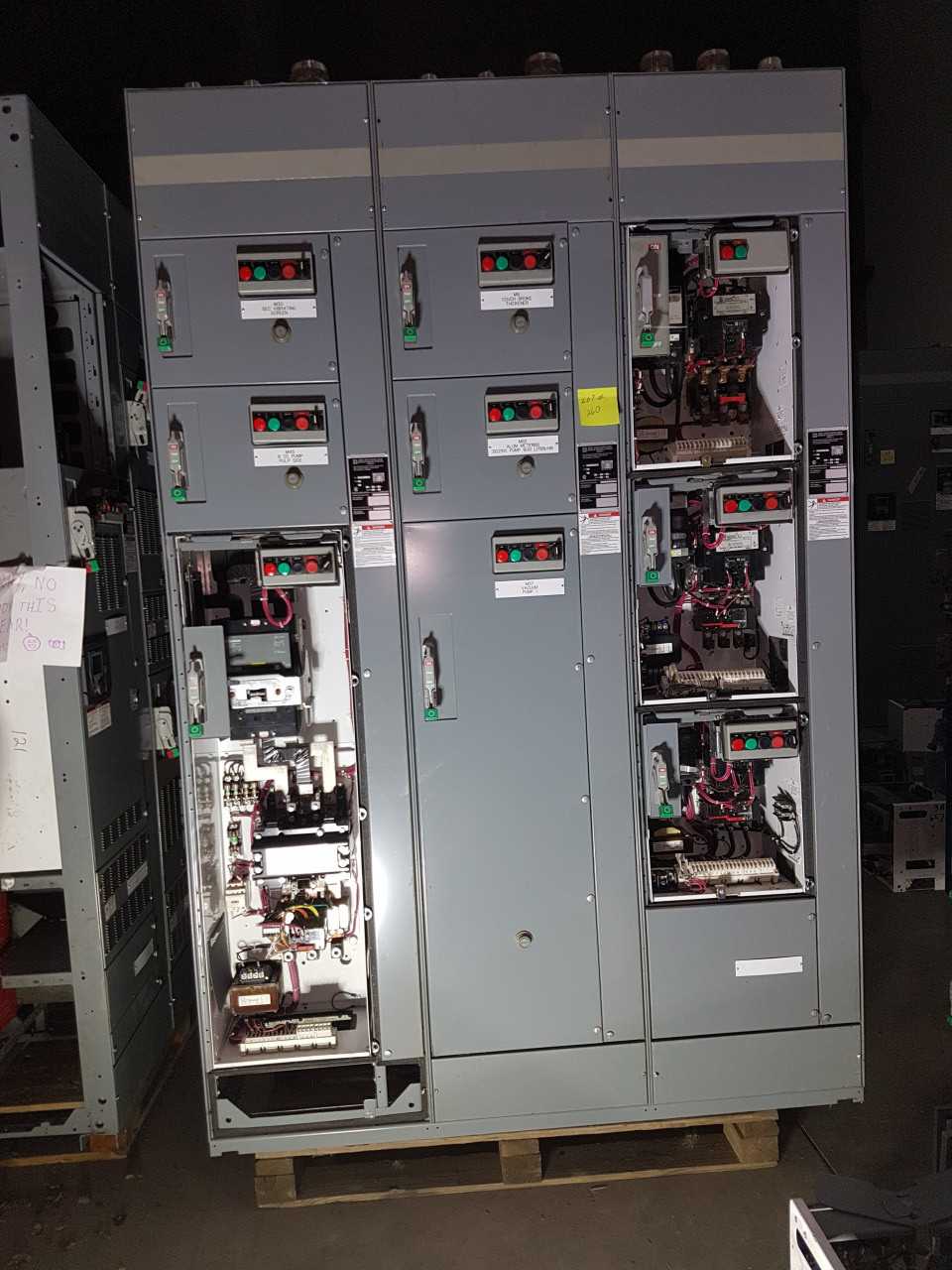 SQD Model 6 triple sections 1600A PANEL SIZE 5 STARTER - AUTOMATION & CONTROLS