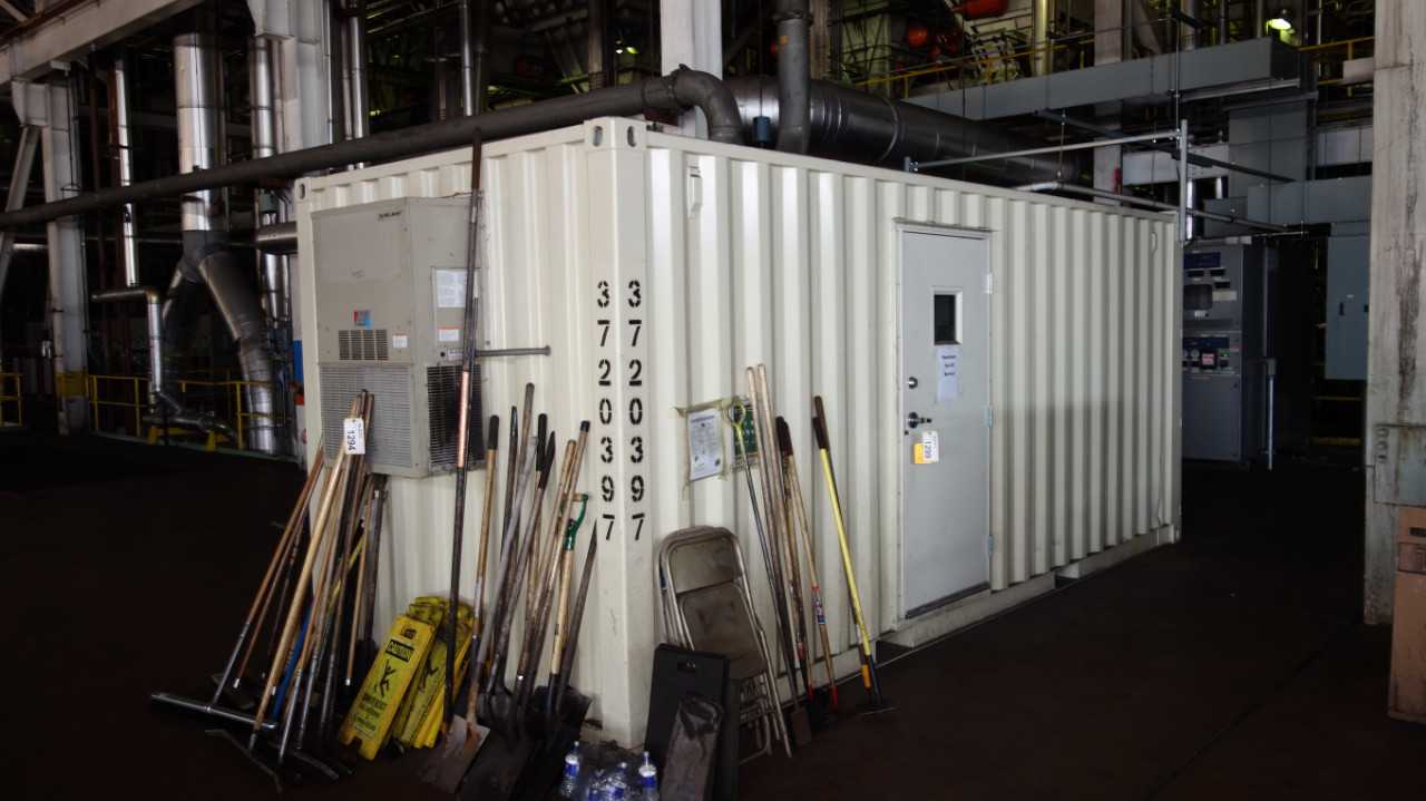 CONEX CONTAINER WITH BATHROOMS, HVAC UNIT - HVAC EQUIPMENT