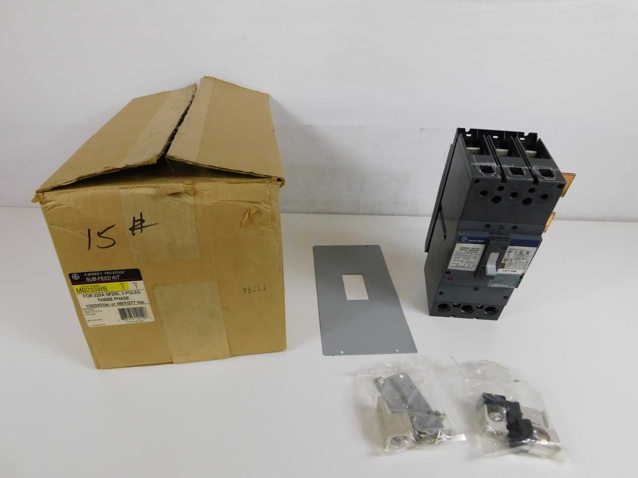 Quantity of 1x MB233WB Main Breaker - CIRCUIT BREAKERS