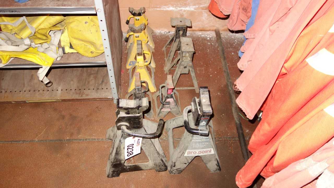 LOT OF 9 ASSORTED JACK STANDS, PRO POINT, MOTORMASTER, POWER FIST, 2 TO 12 TON - HAND TOOLS