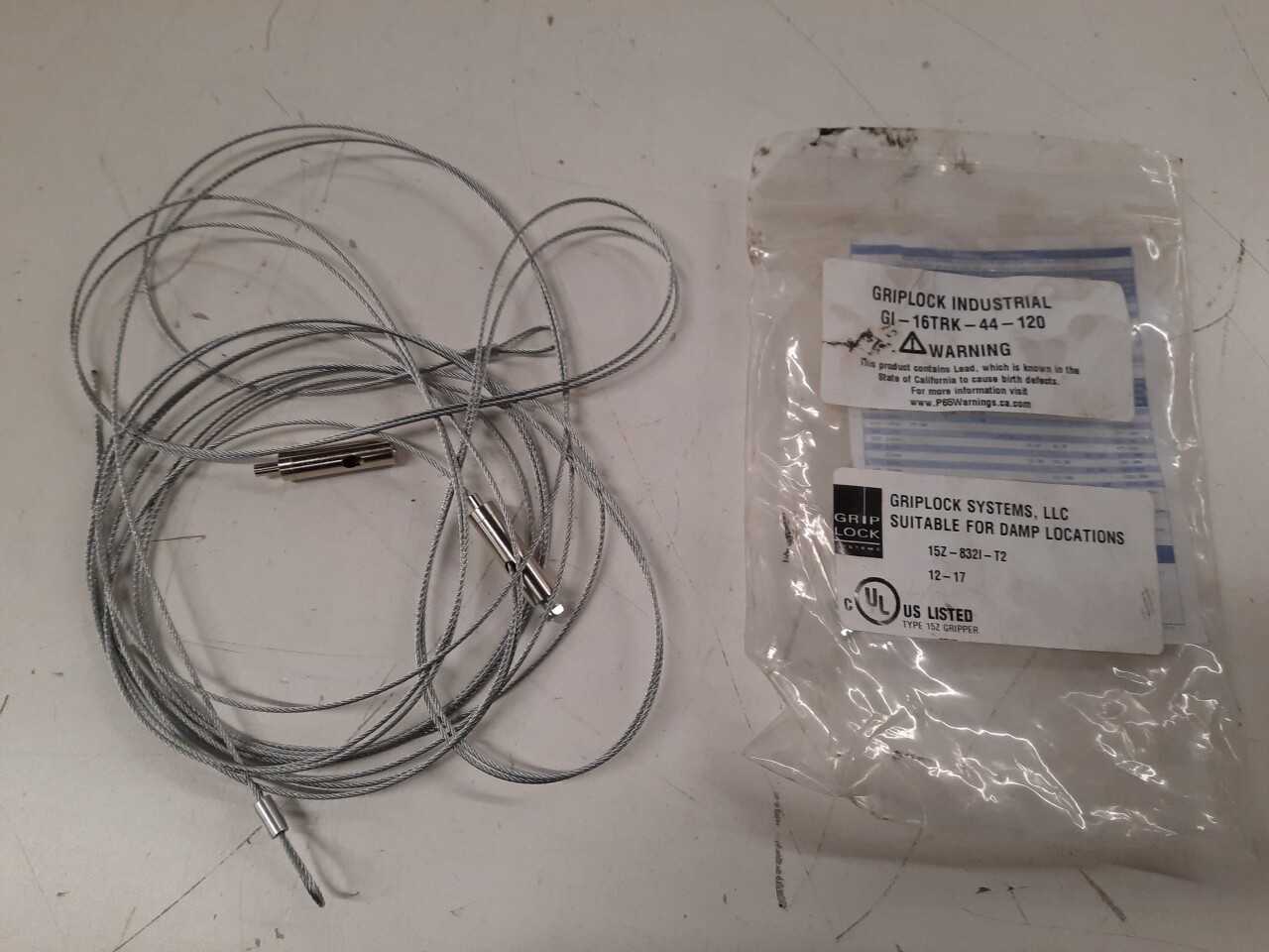 Quantity of 85x GI-16TRK-44-120 Cable/Wire/Cord/Outlets - ELECTRICAL COMPONENTS Quantity of 85x GI-16TRK-44-120 Cable/Wire/Cord/Outlets - ELECTRICAL COMPONENTS