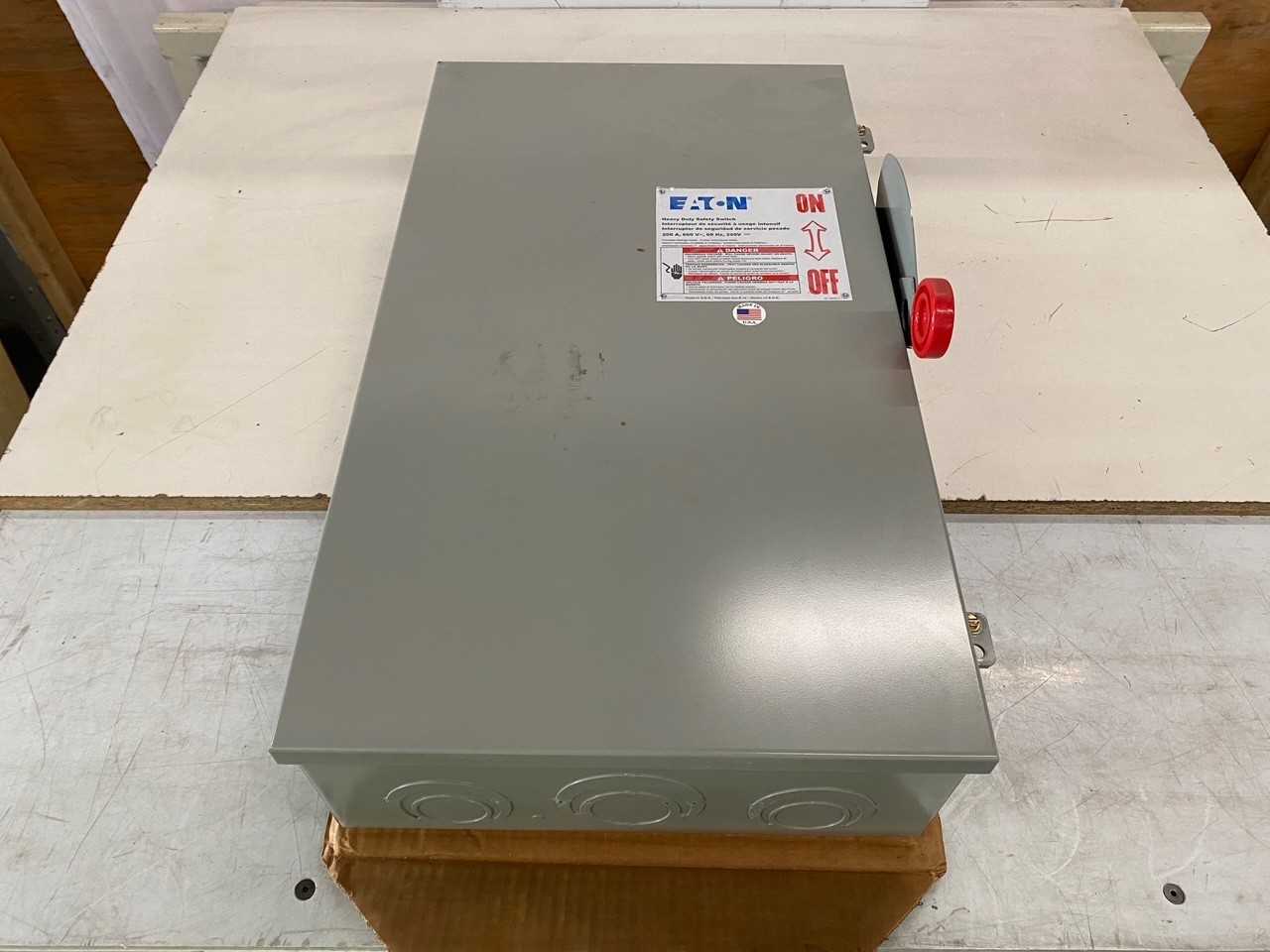 Quantity of 1x DH364NGK Switches - ELECTRICAL COMPONENTS