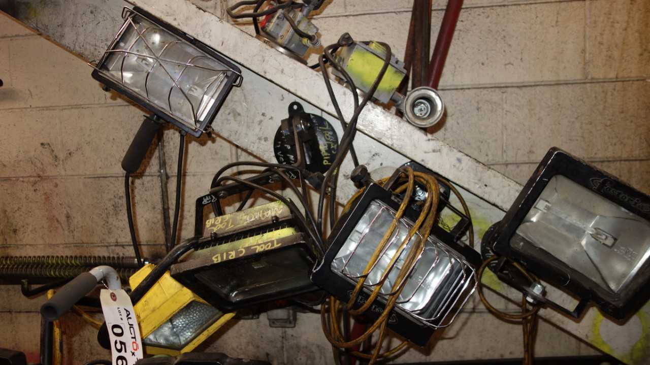 LOT OF 9 ASSORTED WORK LIGHTS - LIGHTING
