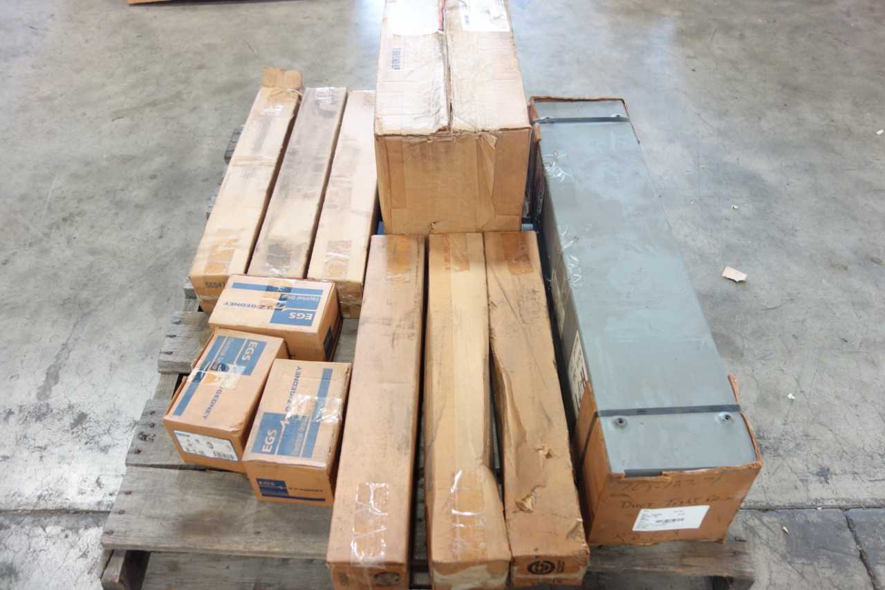 LOT OF ASSORTED ELECTRICAL EQUIPMENT 550-H1.3 SQUARE D RD-83 GE 161D6506G6 O-Z GEDNEY SR-75-625 - ELECTRICAL COMPONENTS