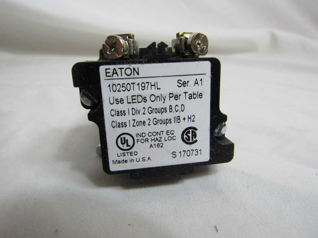 Quantity of 7 New Surplus Eaton 10250T197HLWG24 Indicating Light LED Lamp 24V White - LIGHTING