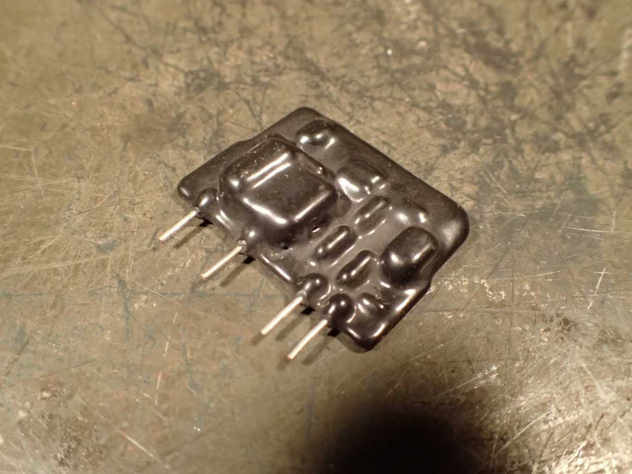 Crydom DMP6402A Microprocessor Interface Module: 3.0-6.0VDC Input, 3A 240VAC Out - ELECTRICAL COMPONENTS