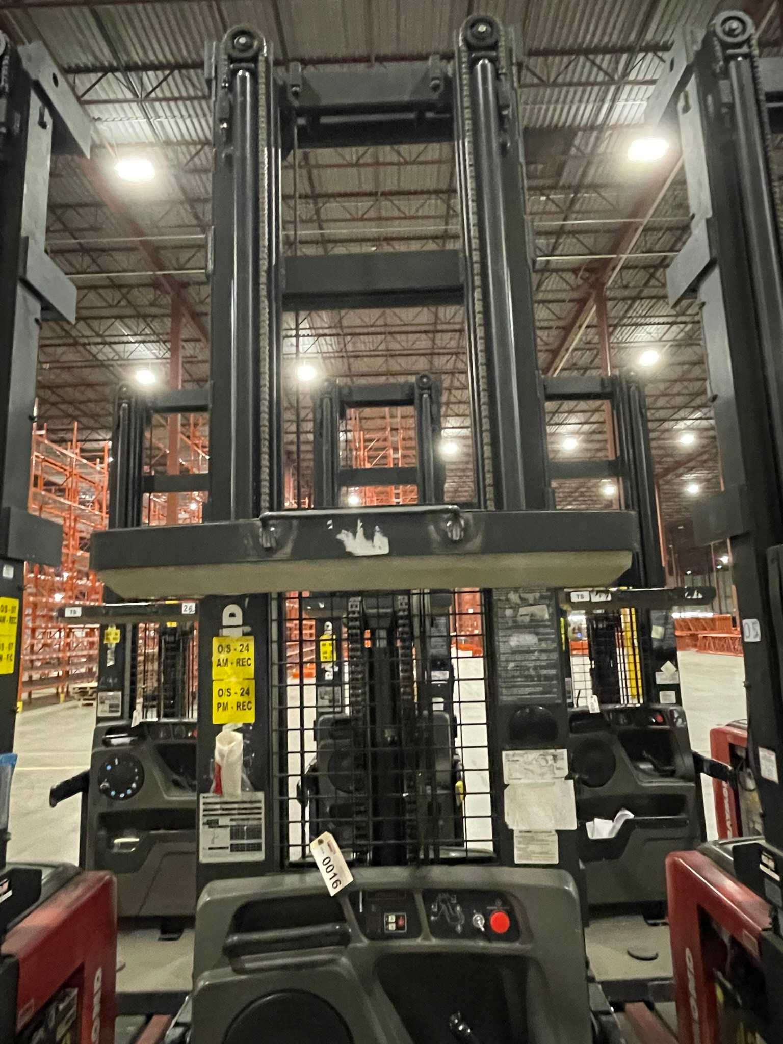 2008 RAYMOND 560-OPC30TT ORDER PICKER - ORDER PICKER