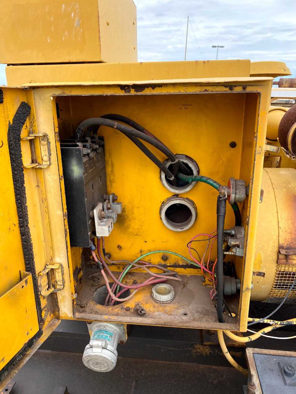 Caterpillar 3304 Diesel Generator 105KW 3PH 277/480V - STANDBY POWER GENERATOR