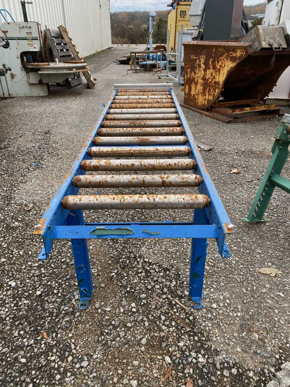 Roller Conveyor 88 one quarter inches x 21 one quarter inches - CONVEYORS