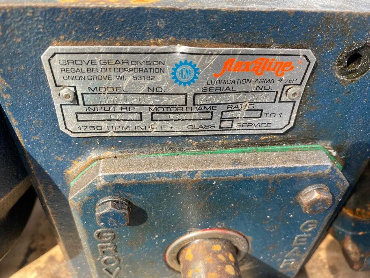 2 PALLETS OF ASSOTTED GEARS AND GEAR MOTORS - GEAR REDUCERS