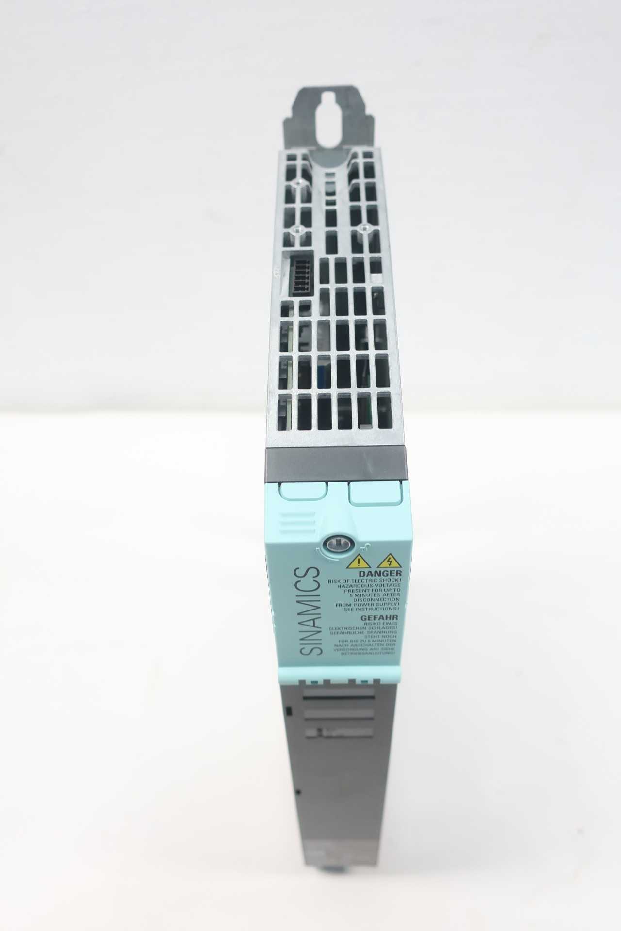 SIEMENS 6SL3100-1AE31-0AB1 BRAKING 600V-DC 100KW OTHER PLC AND DCS MODULE - AUTOMATION & CONTROLS