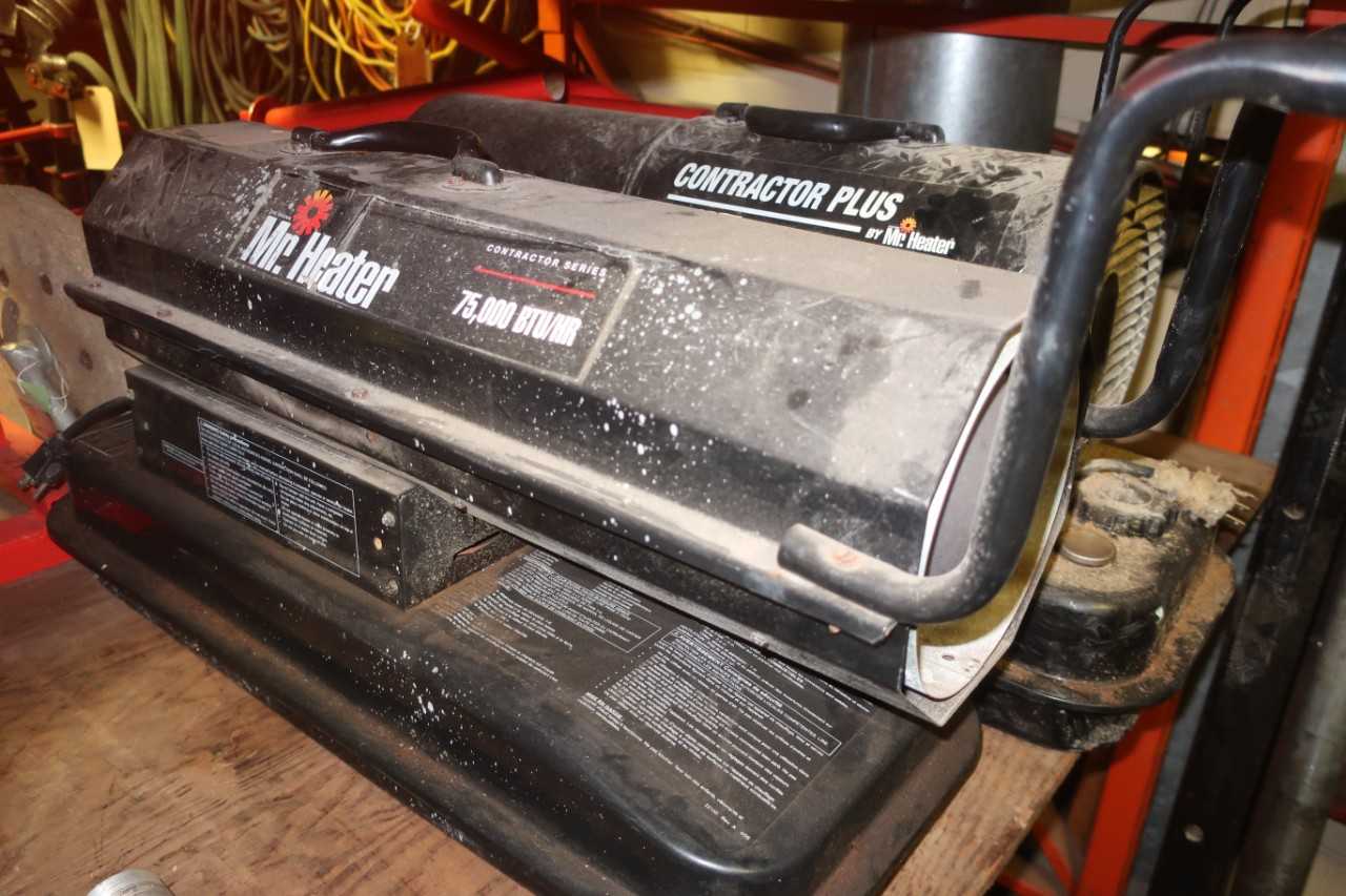 LOT OF 2 MR HEATER CONTRACTOR PLUS 75,000 BTU GASOLINE HEATER - HVAC EQUIPMENT