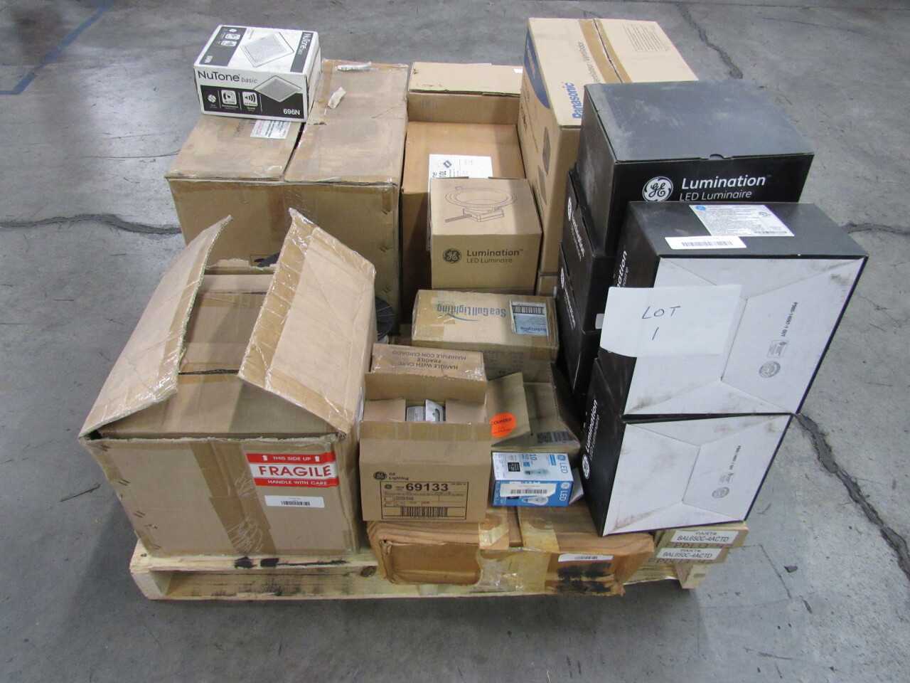 Pallet 67x Assorted Lights, LEDs, Electric Fans, Electrical Enclosures, & Cable/Wire/Cord/Outlets - LIGHTING