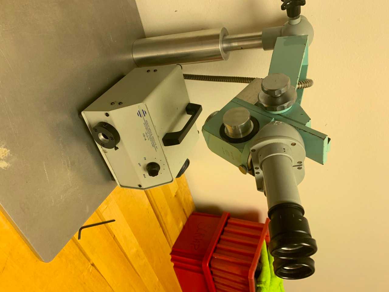 Mosley Microscope - LAB & SCIENTIFIC