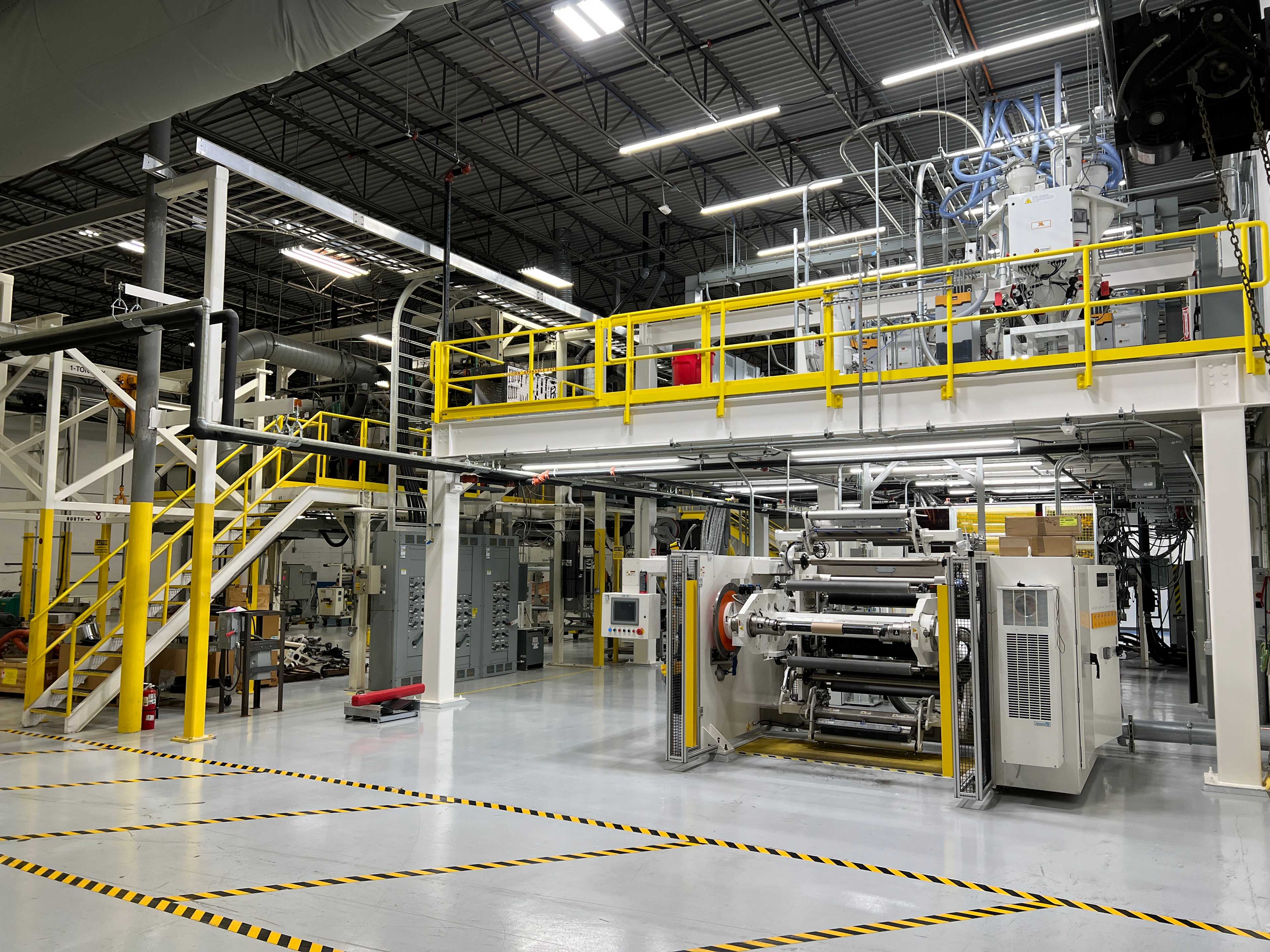BULK LOT OF ENTIRE S-LINE 2020 3-EXTRUDER CAST LINE (SUBJECT TO BID CONFIRMATION) - ELECTRIC POWER TOOLS