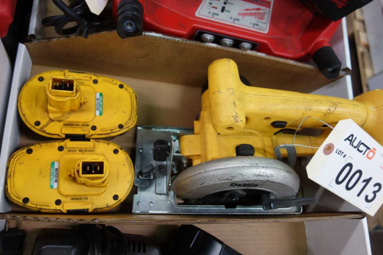 DEWALT DW936 5-3/8IN CORDLESS TRIM SAW - ELECTRIC POWER TOOLS