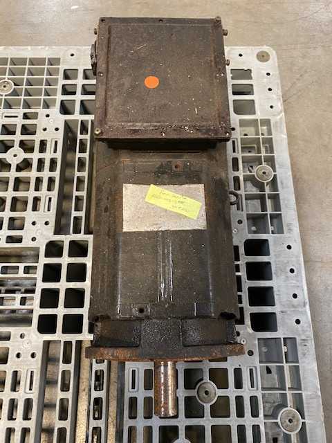 Fanuc Servo Motor Model A06B-1006-B100 - Used - Bench Tested - Pulled from Surplus Stock - SERVO