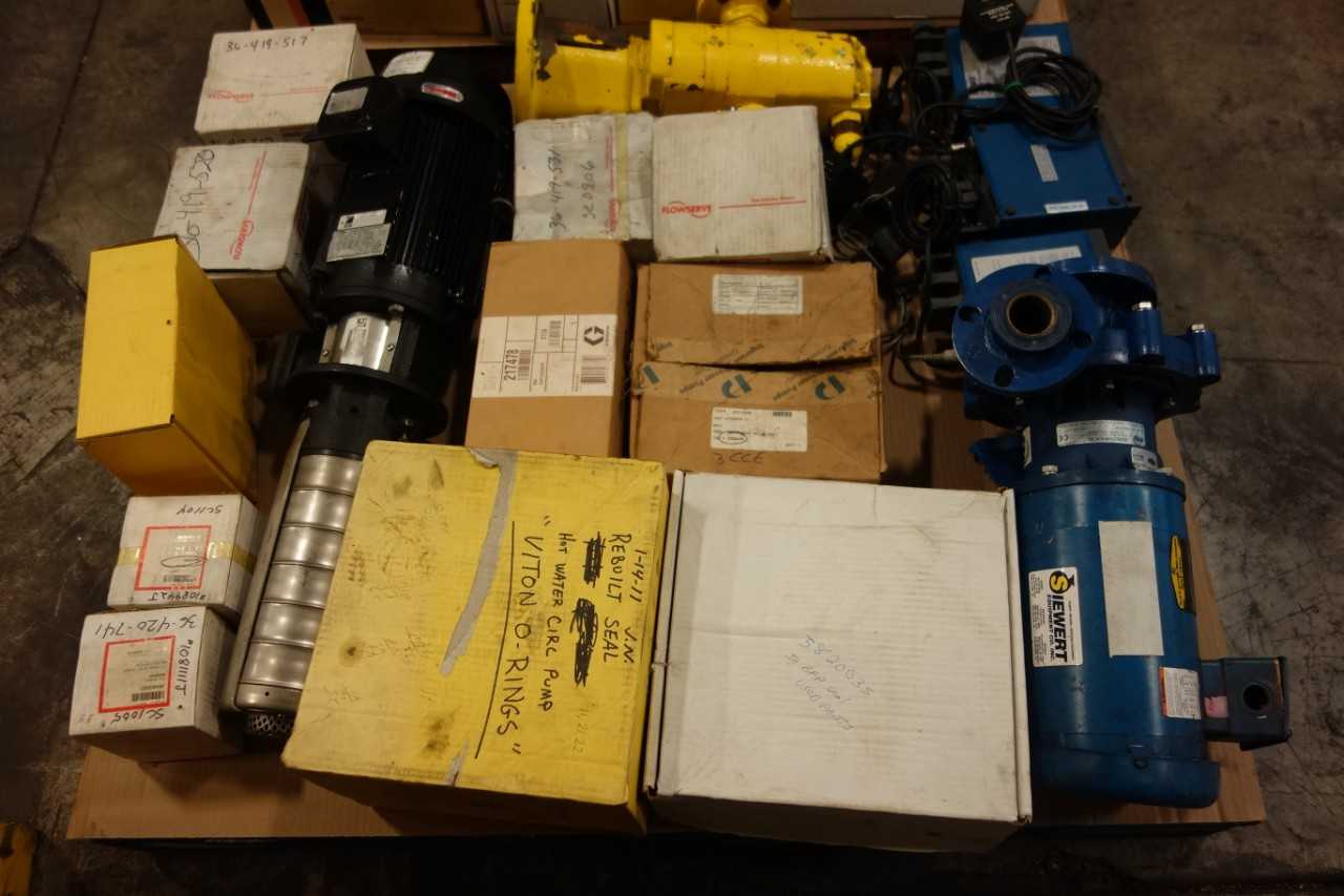 2 PALLETS OF ASSORTED PUMPS, PUMP PARTS AND ACCESSORIES- CHESTERTON, FLOWSERVE, GARLOCK, DRESSER - PUMPS