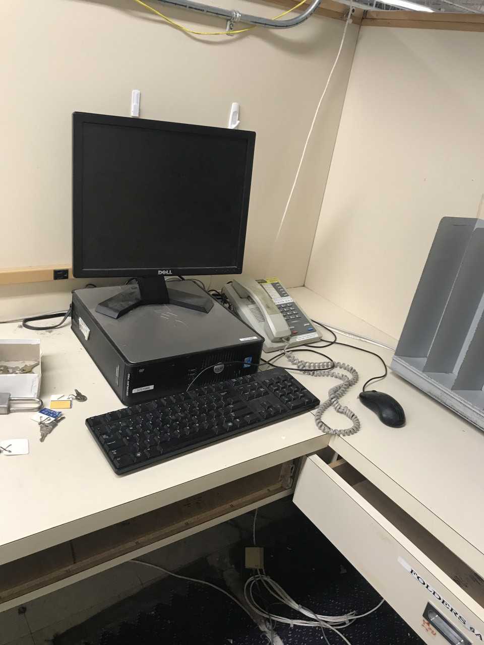 CONTENTS OF OFFICE ROOM - PLANT & FACILITY EQUIPMENT