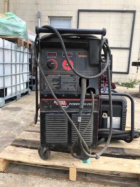 Lincoln Power Mig 255 Welder - WELDING EQUIPMENT