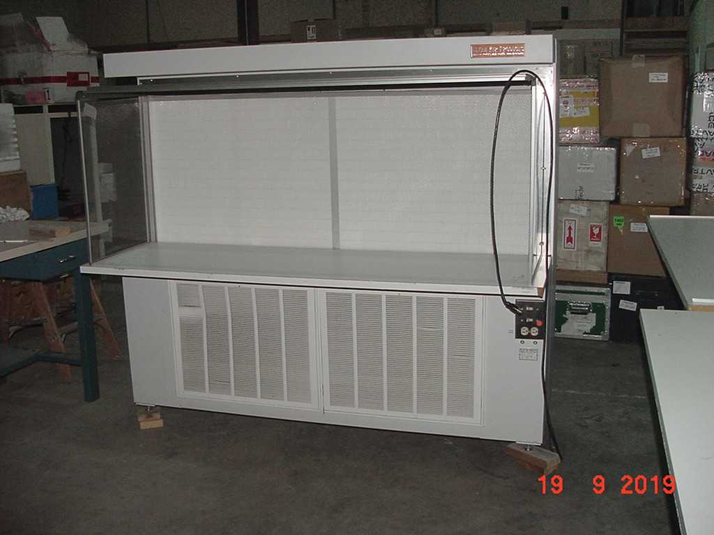 CLEAN AIR PRODUCTS CAP 301-2429-1 LAMINAR FLOW BENCH - LAB & SCIENTIFIC