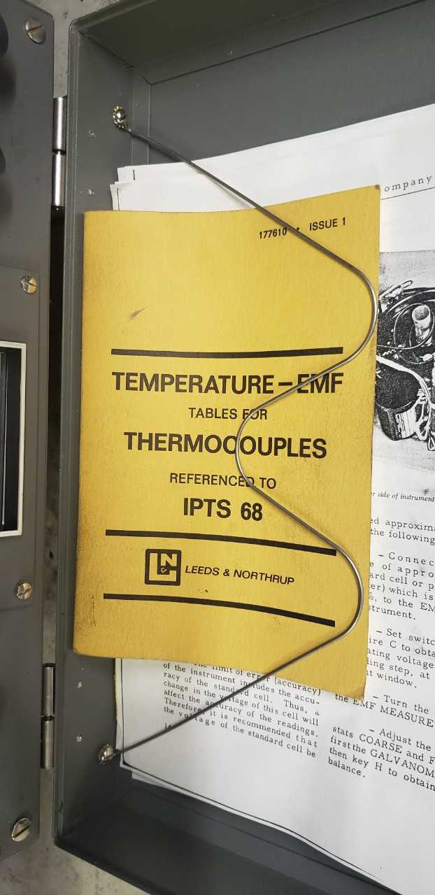 Leeds and Northrup Millivolt Potentometer - ELECTRIC POWER TOOLS