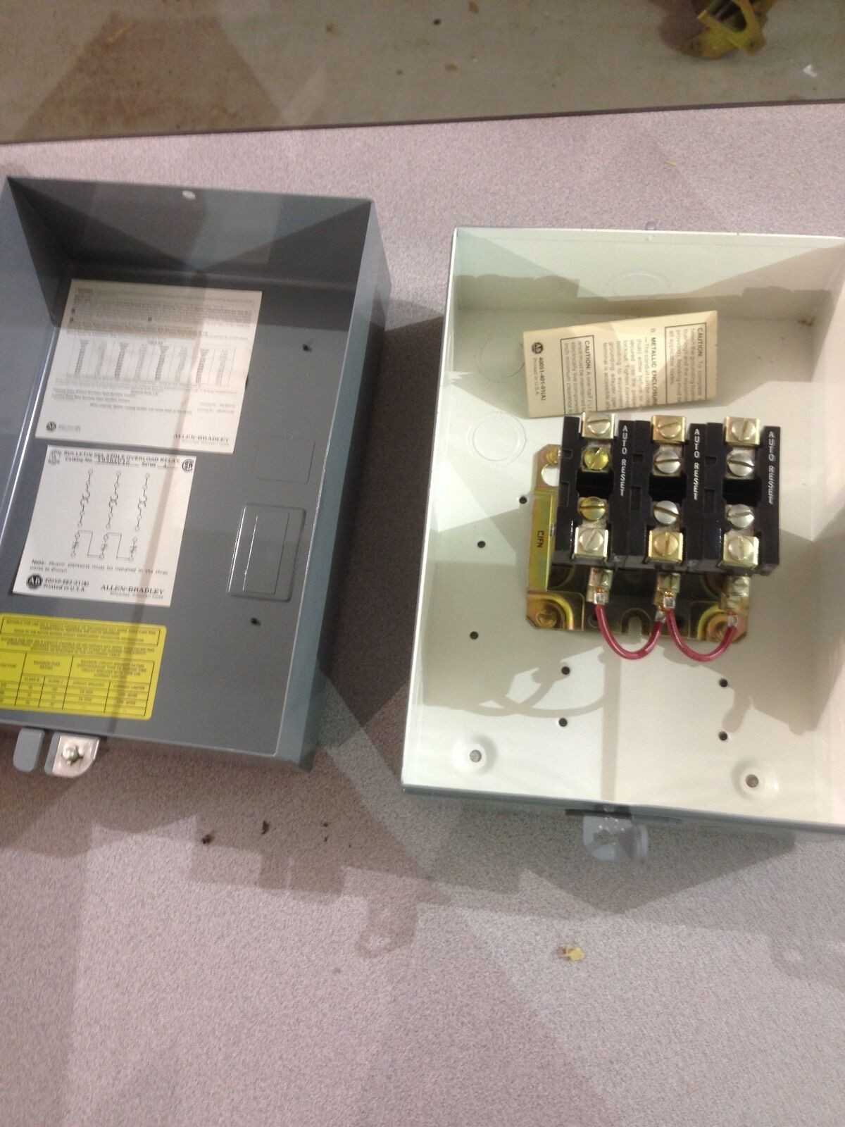 NEW IN BOX ALLEN-BRADLEY OVERLOAD RELAY 593-BOV16 WITH ENCLOSURE 593-BAV16 - AUTOMATION & CONTROLS