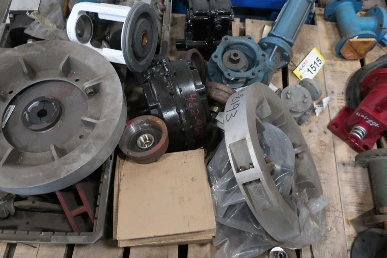 4 PALLETS OF ASSORTED VALVES & VALVE PARTS - VALVES